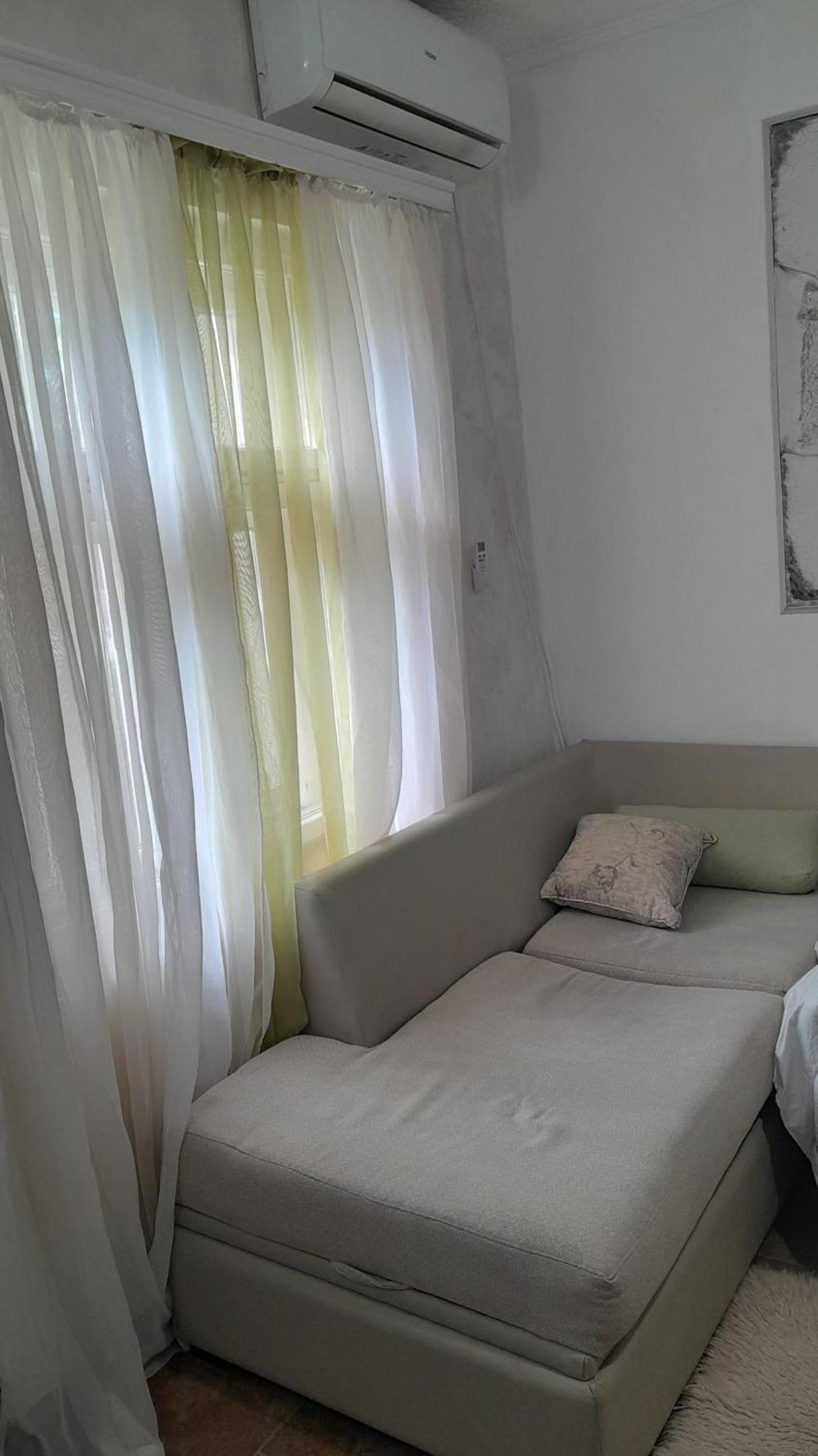 סובוטיקה Kosta Apartments חדר תמונה