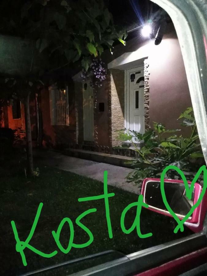 סובוטיקה Kosta Apartments מראה חיצוני תמונה